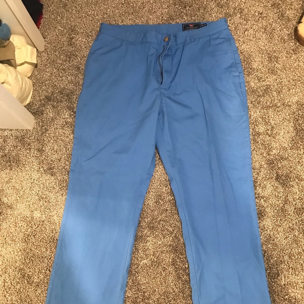 Vineyard Vines chinos